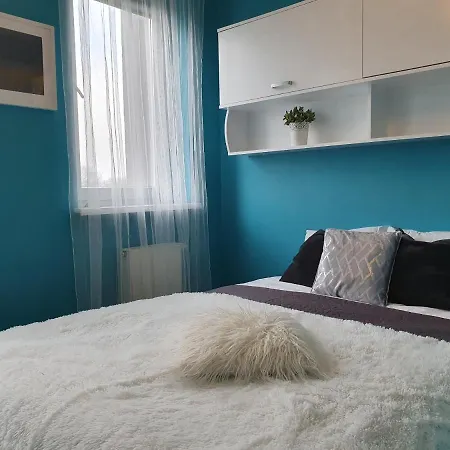Studio Kostka- Grunwaldzka 79 *